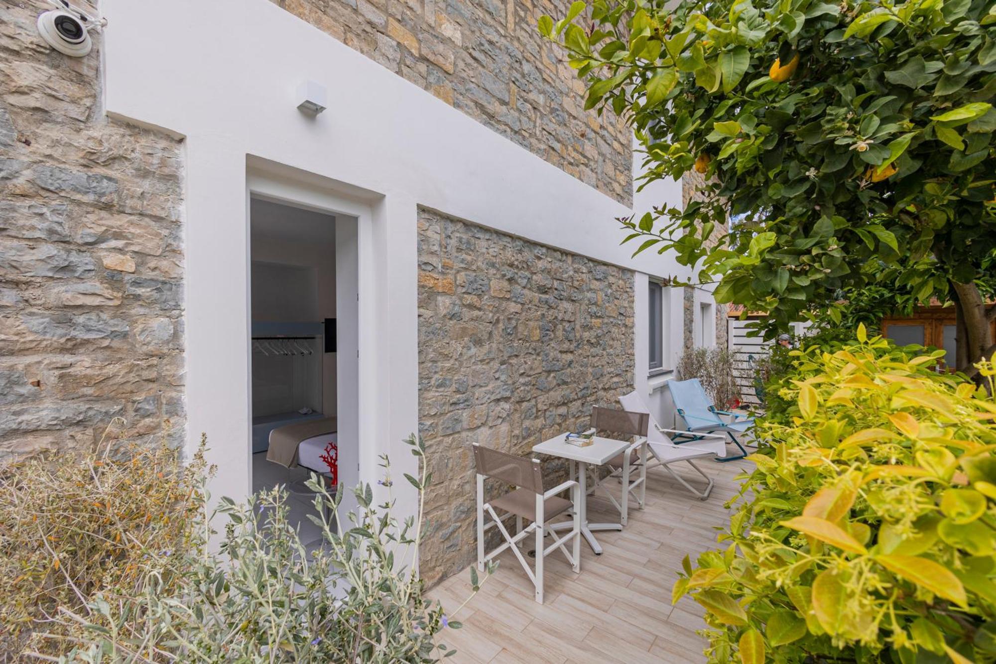 Aquamaris Design Suite & Spa Paestum Exterior foto